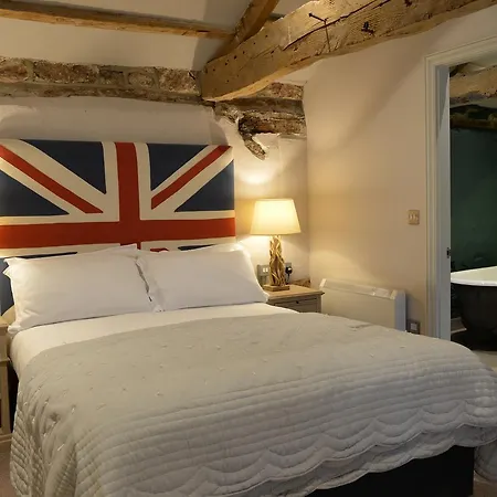 The Castle 3* Harrogate