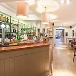 Han/Misafirhane The Castle Harrogate