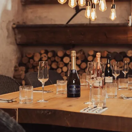 The Castle Fogadó Harrogate