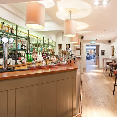 Fogadó The Castle Harrogate