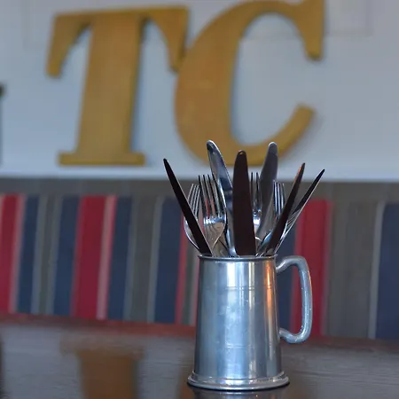 The Castle 3* Harrogate