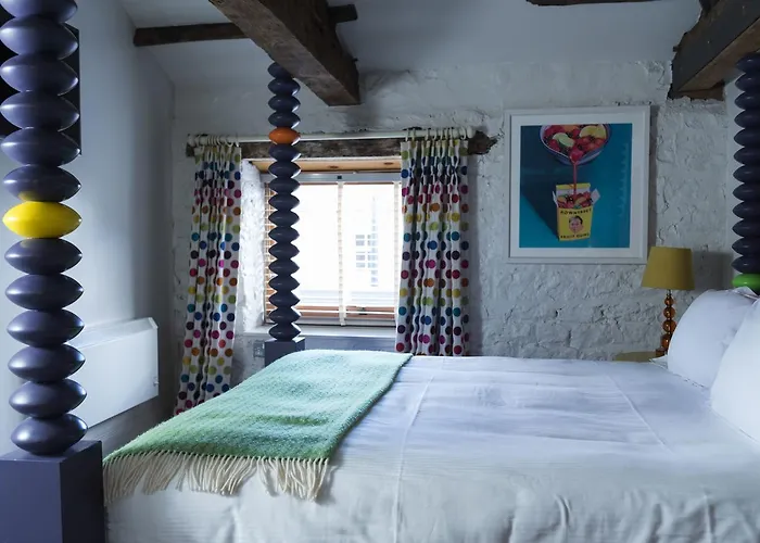 The Castle 3* Harrogate