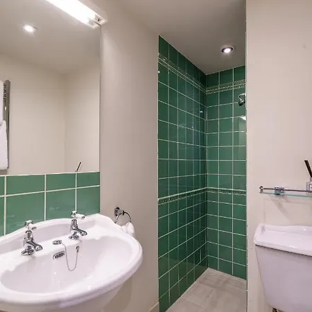 Han/Misafirhane The Castle Harrogate